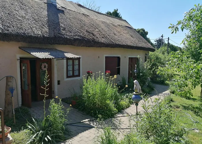 Casa de hóspedes Pista Papa Tanyája 3*